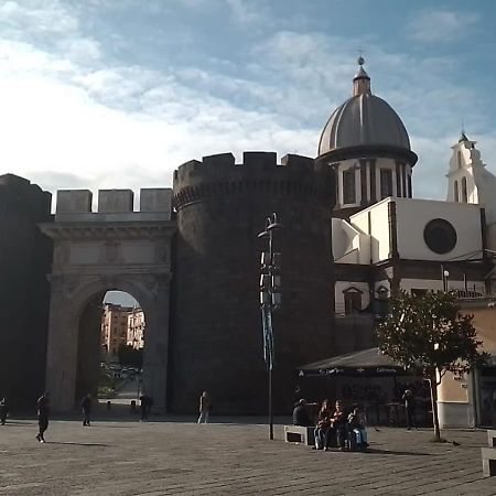 Puntoxenia Torri Aragonesi Nápoles Exterior foto